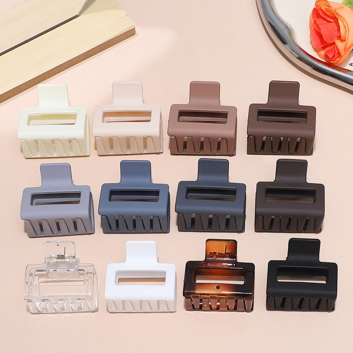 Transparent Sisiaipu Hair Claw Clip with a matte finish