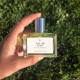 Tru Fragrance Beauty Jus du Kiwi Eau de Parfum bottle side view