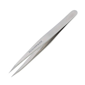 Tweezerman Point Tweezer in use for eyebrow grooming