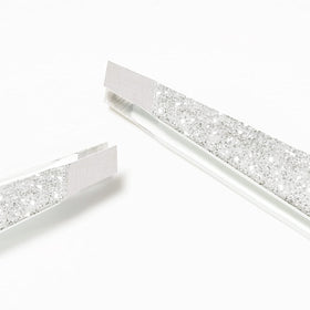 Tweezerman Slant Tweezer Moon Dust in hand