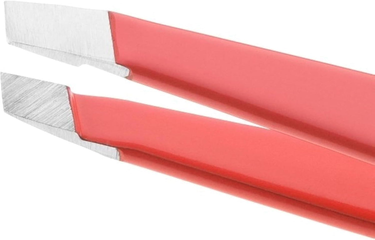 Tweezerman Slant Tweezer showing 25 degree angle tip