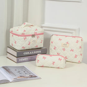 uekeboag Quilted Makeup Bag small size with floral design