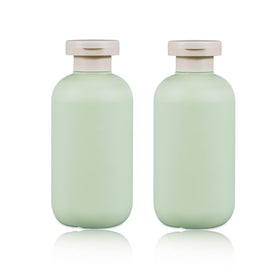 UMETASS 6.8oz squeeze bottle front view with flip cap