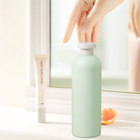UMETASS squeeze bottles in a bathroom setting