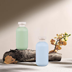 UMETASS travel shampoo bottles in a travel bag