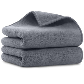 UNIMADE Salon Towels 2 Pack, white microfiber towels front view
