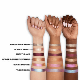 URBAN DECAY 24/7 Glaze On Duochrome Eyeshadow Blue Lavender swatch on skin