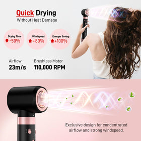 User styling hair with MESCOMB Air Styler