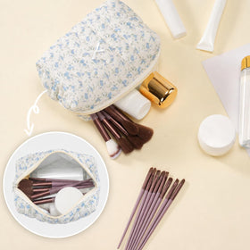 UUYUUY travel toiletry bag in a suitcase