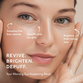VELAMO ADVANCED Caffeine Eye Cream texture on fingertip