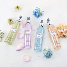 Vera Wang Embrace Periwinkle & Iris Body Mist lifestyle scene