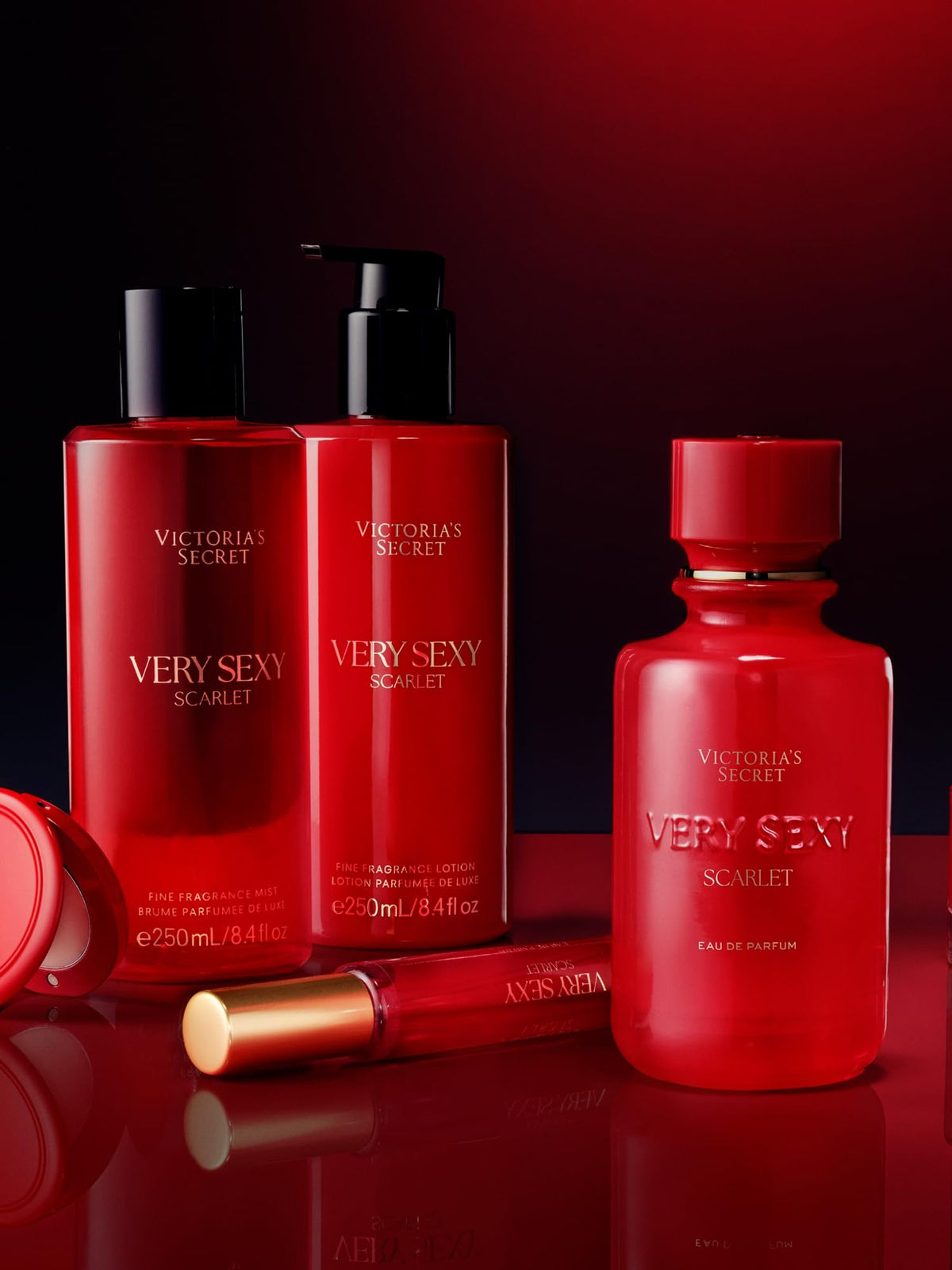 Victoria's Secret Very Sexy Scarlet Mist packaging and label