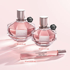 Viktor&Rolf Flowerbomb Nectar Eau de Parfum bottle with flowers