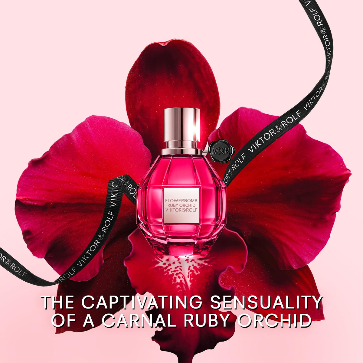 Viktor&Rolf Flowerbomb Ruby Orchid Eau de Parfum bottle close-up