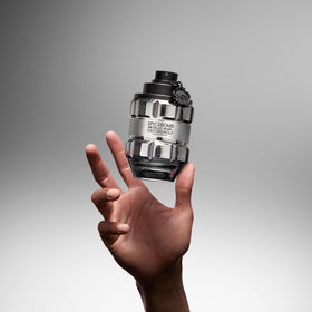 Viktor&Rolf Spicebomb Metallic Musk bottle with black pepper and suede