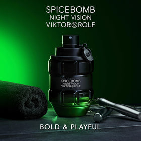 Viktor&Rolf Spicebomb Nightvision packaging