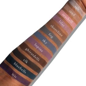 Viseart Petites Pro Luxe Eyeshadow Palette open view displaying colours