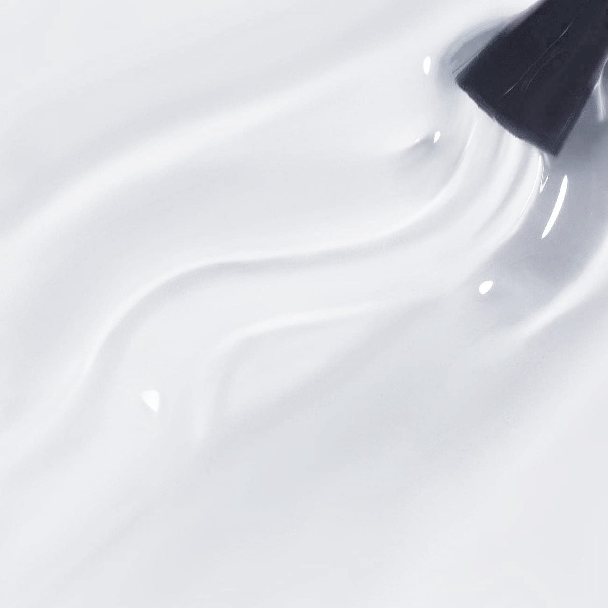 Vishine Gel Nail Polish Milky Calm White bottle with brush