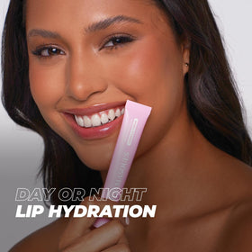 Vitamasques Lip Butter Balm Vanilla Creme with other beauty products