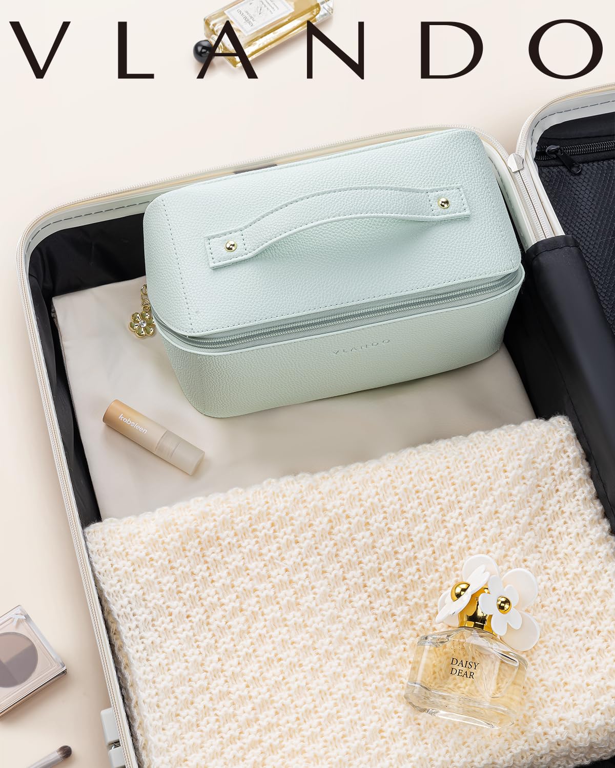 VLANDO Makeup Bag mint green lifestyle scene