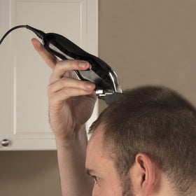 Wahl Chrome Pro precision trimmer for neckline and sideburns