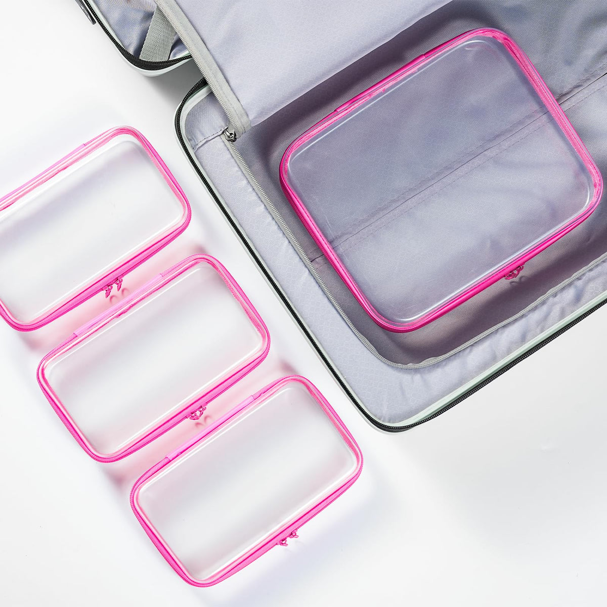WELPIRT Clear Zipper Pouch with toiletries inside