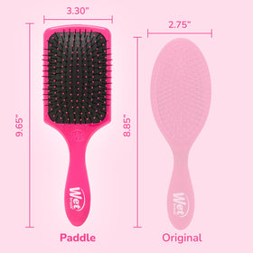 Wet Brush Paddle Detangler demonstrating product distribution