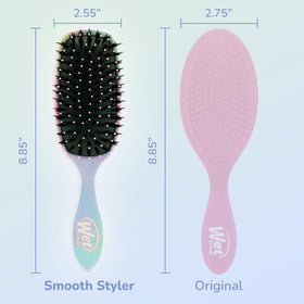 Wet Brush Shine support Paddle Hair Detangler Brush in lifestyle setting