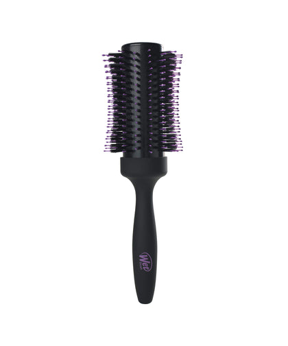 Wet Brush Volumizing Round Brush front view with HeatFlex bristles