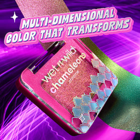 wet n wild Chameleon Chrome Eyeshadow Nebula Rush swatch on skin