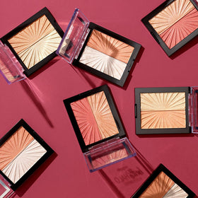 wet n wild MegaGlo Blushlighter Duo in lifestyle setting