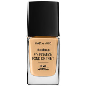 wet n wild Photo Focus Dewy Liquid Foundation Buff Bisque packaging