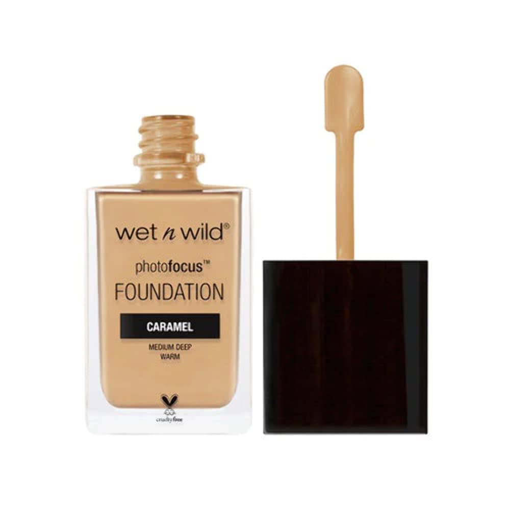 wet n wild Photo Focus Matte Liquid Foundation Buff Bisque packaging