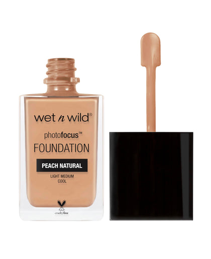 wet n wild Photo Focus Matte Liquid Foundation Peach Natural front view
