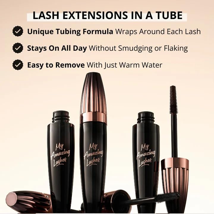 WOWCOMBO My Amazing Lashes Mascara black texture on hand