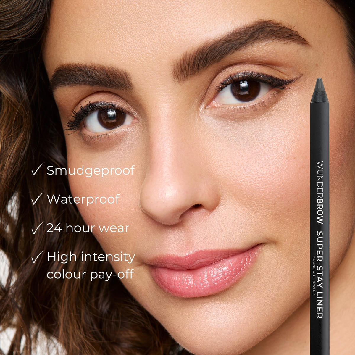 WUNDERBROW Super Stay Eyeliner Pencil Emerald Lustre swatch on skin