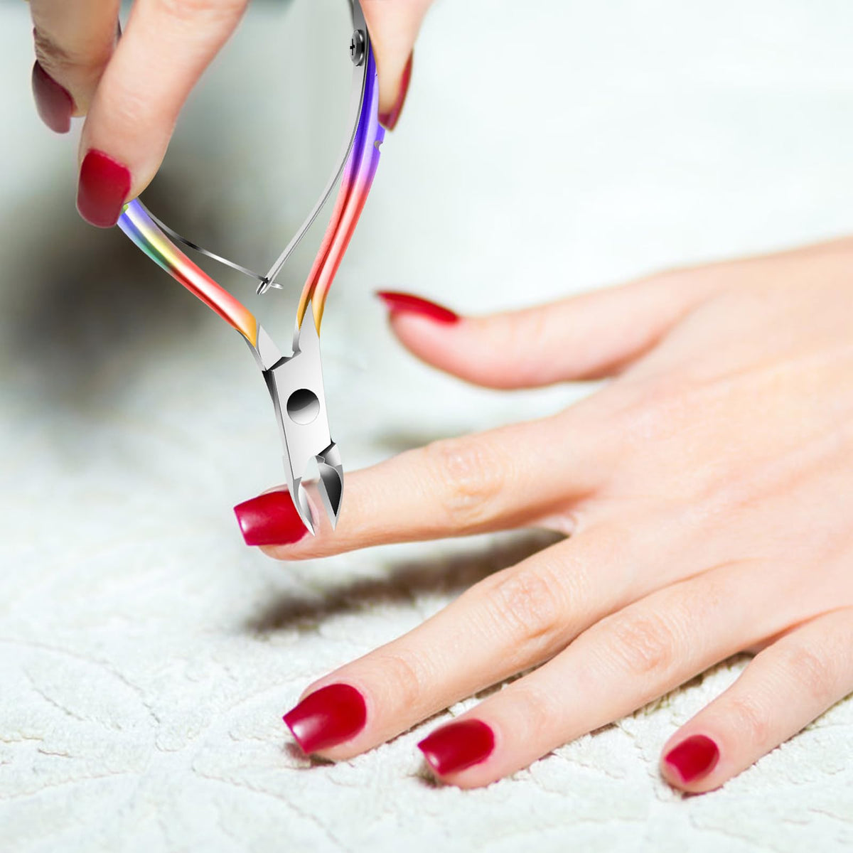 XUNXMAS Cuticle Nippers alongside other nail care tools