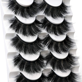 zanlufly 22MM faux mink eyelashes on model