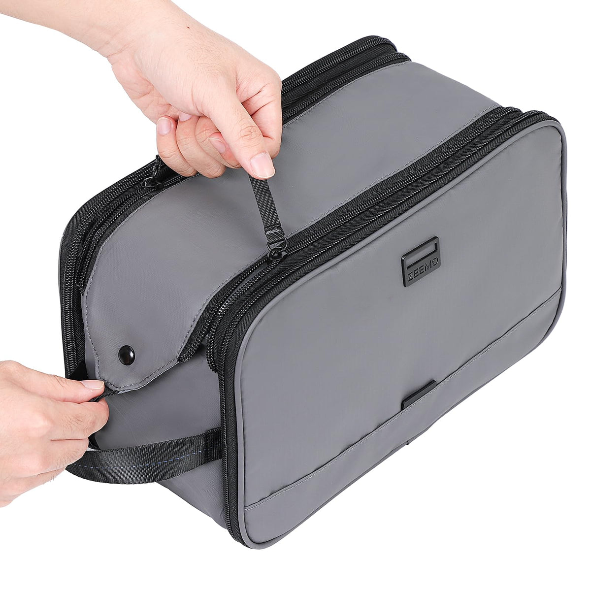ZEEMO Travel Toiletry Bag with zippers and magnetic closure
