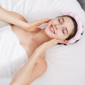 Ztomine Spa Headband worn during makeup application
